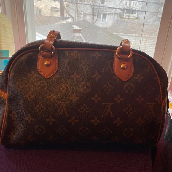 Authentic Louis Vuitton montorgueil pm - Picture 2 of 8